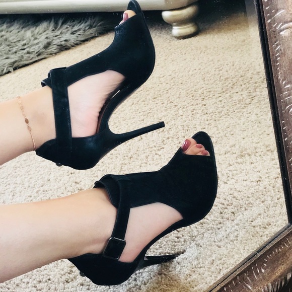 Chinese laundry black heels - Picture 2 of 6